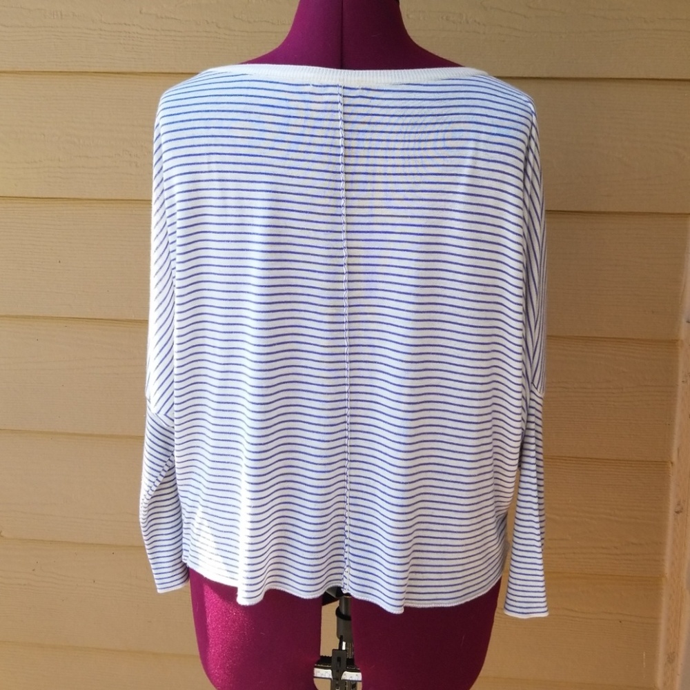 Cropped t-shirt - Picture 3 of 4